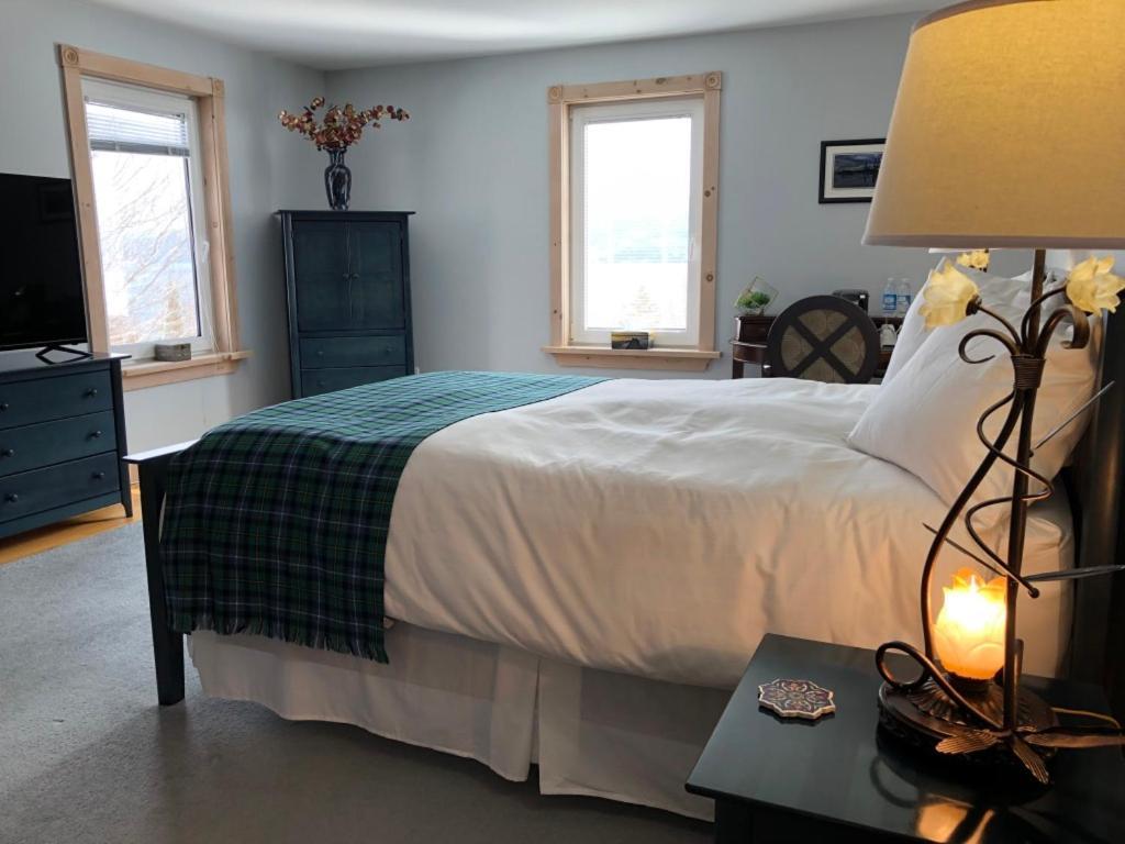 The Luckenbooth Bed & Breakfast Saint Anns Exterior photo